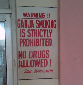  –  . , ,  ( Ganja Smoking Is Strictly Prohibited ,Negril Jamaica) 
